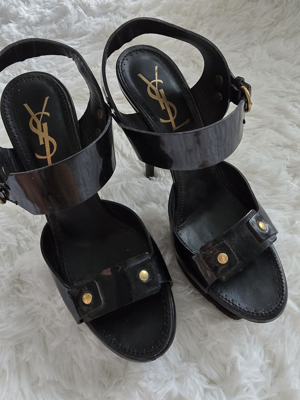 Yves Saint Laurent Black Patent Leather Platform Sandals Size 37 ( US 7) - Picture 6 of 8